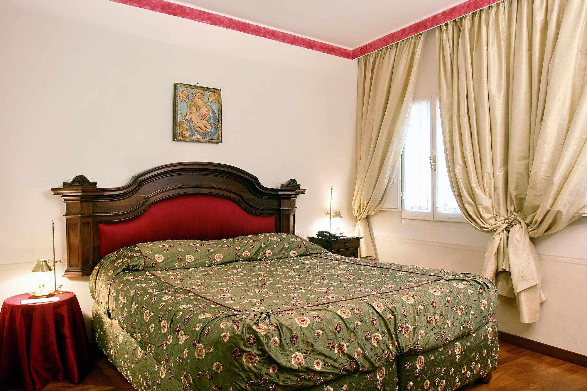Residenza D'Epoca Campo Regio Relais Bed & Breakfast Сиена Екстериор снимка