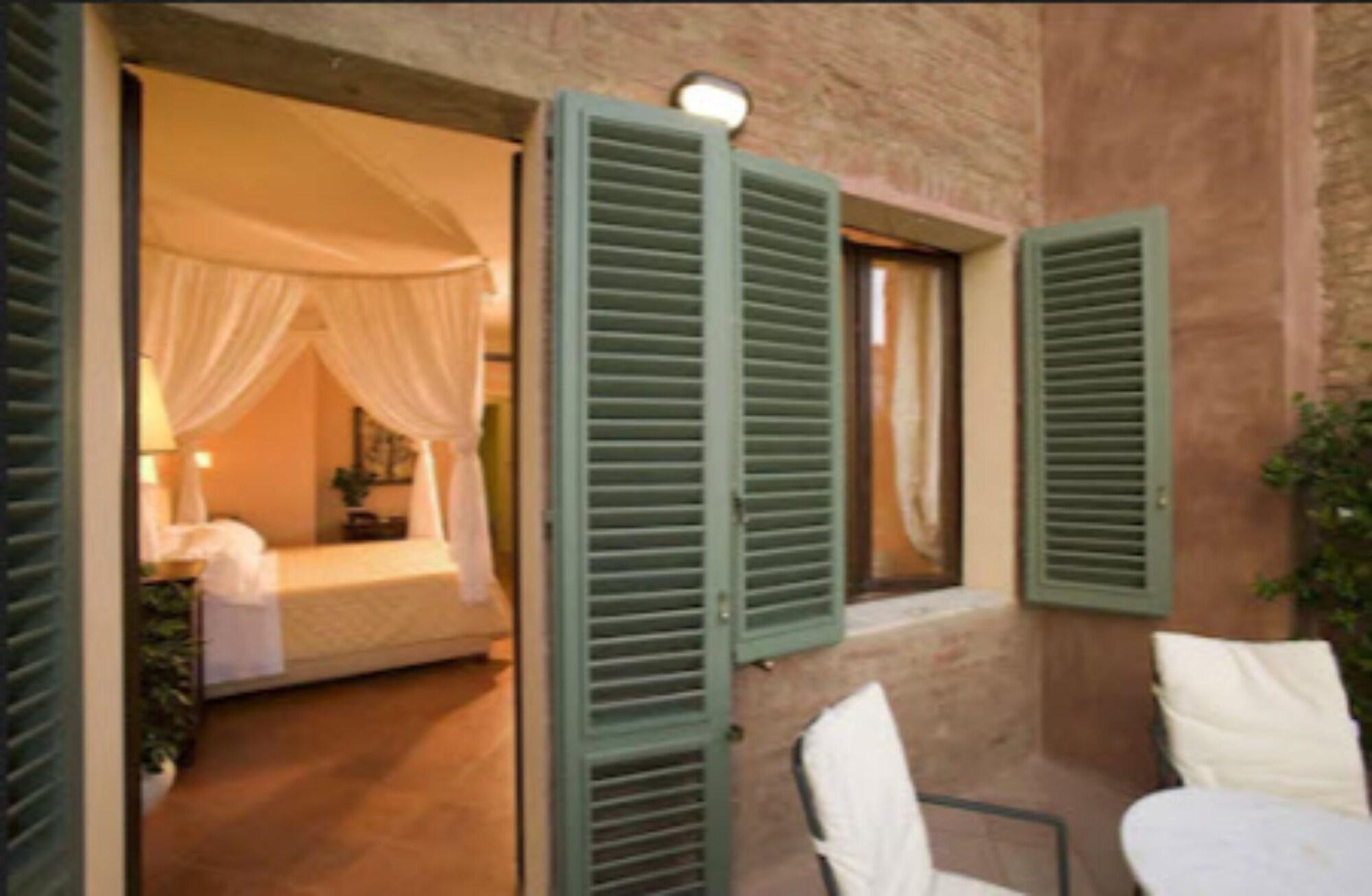 Residenza D'Epoca Campo Regio Relais Bed & Breakfast Сиена Стая снимка