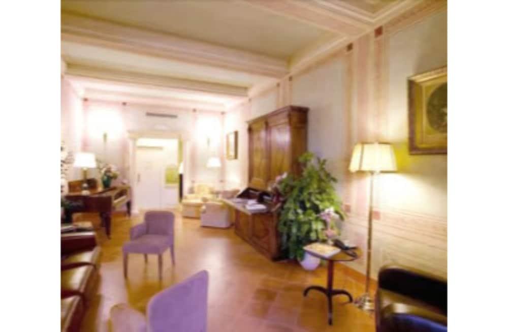 Residenza D'Epoca Campo Regio Relais Bed & Breakfast Сиена Екстериор снимка