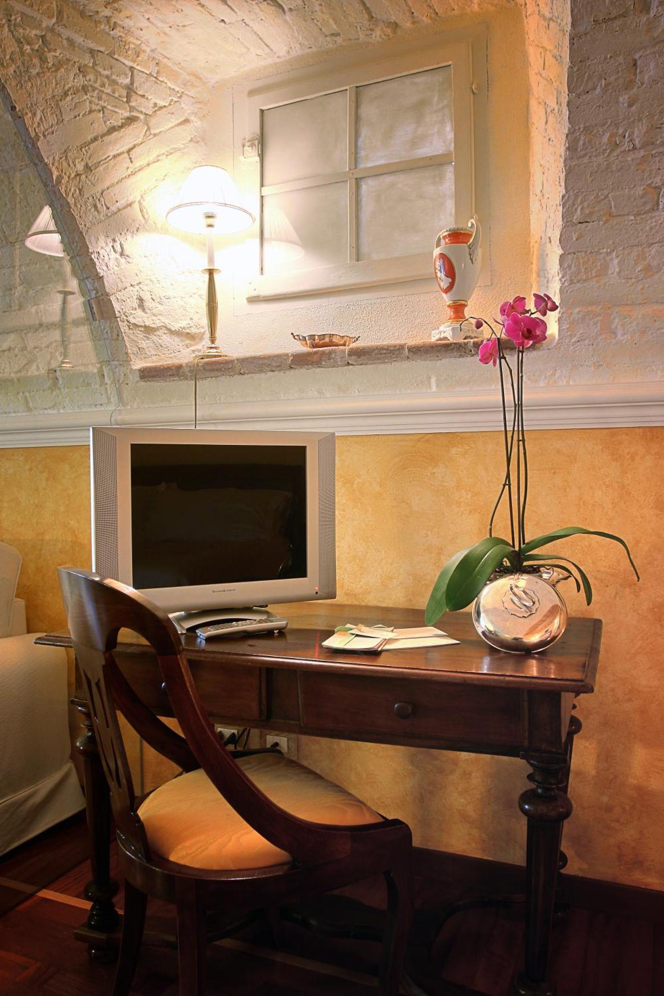 Residenza D'Epoca Campo Regio Relais Bed & Breakfast Сиена Екстериор снимка