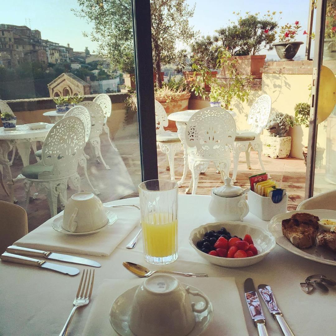 Residenza D'Epoca Campo Regio Relais Bed & Breakfast Сиена Екстериор снимка