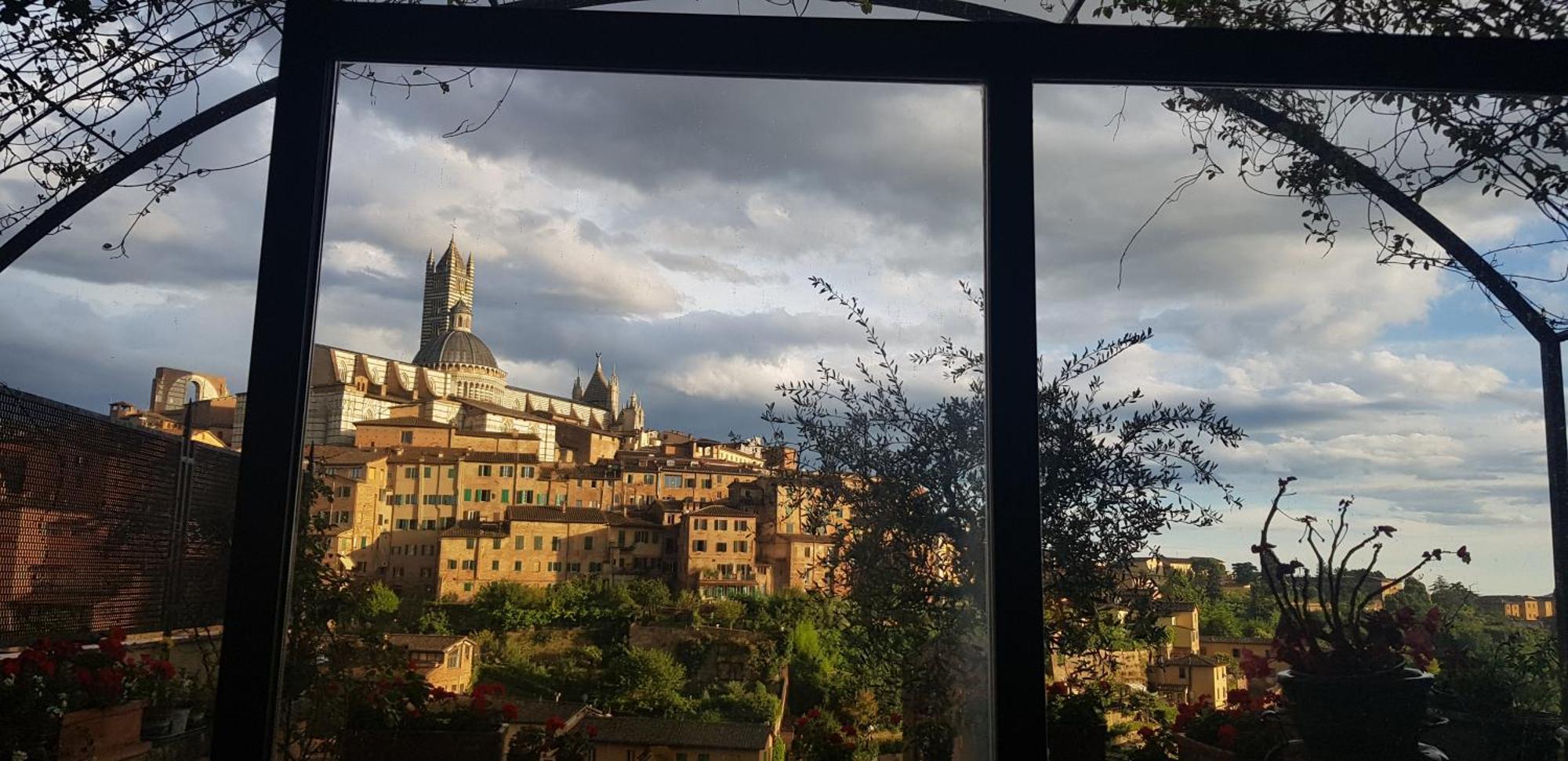Residenza D'Epoca Campo Regio Relais Bed & Breakfast Сиена Екстериор снимка